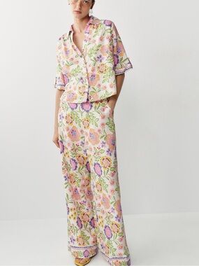 Zara Pastel Floral Short-Sleeve Top & Wide-Leg Pants Set